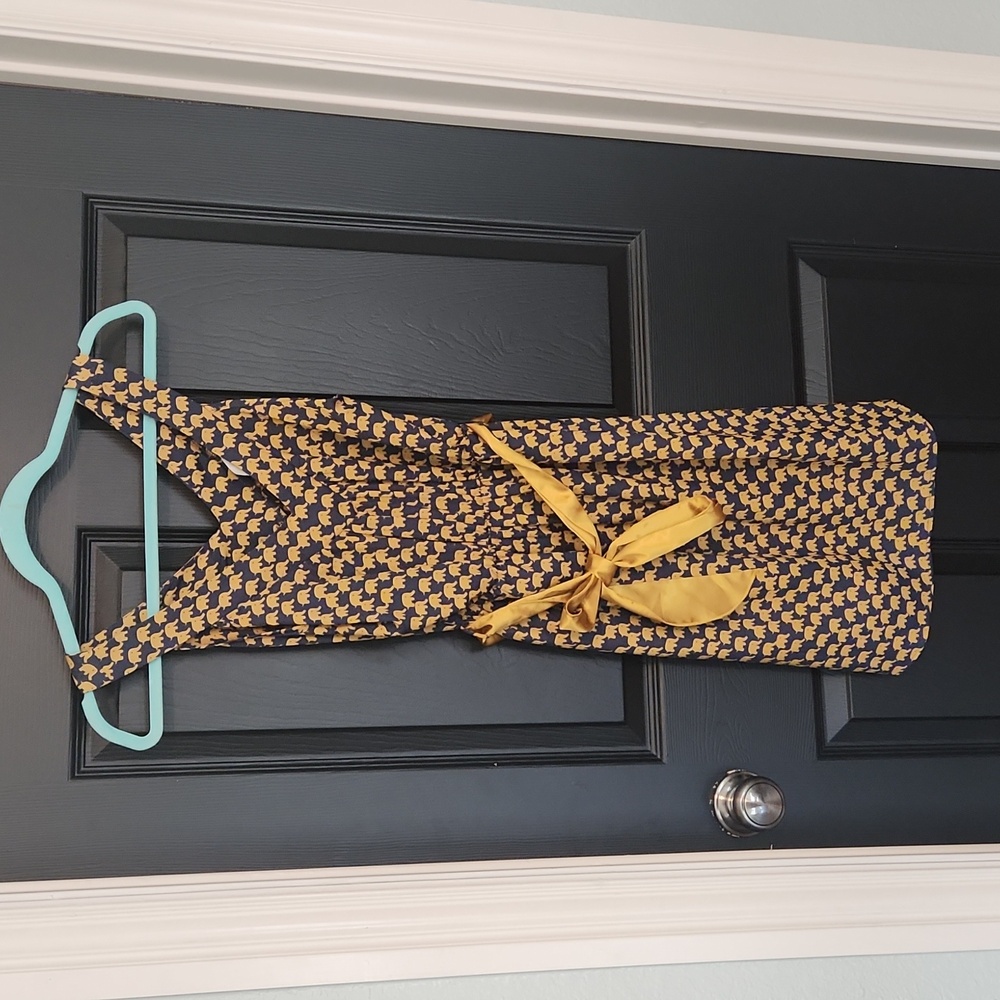 NWT Francesca's size small gold & navy elephant dress